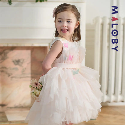 Robe de princesse d'été rose tendre , coupe trapèze, en tulle vaporeux.