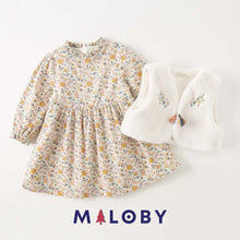 Charger l&#39;image dans la galerie, Ensemble Robe et Gilet pour hiver- Fille -robes et ensembles pour filles, bébés et garcons - MALOBY
