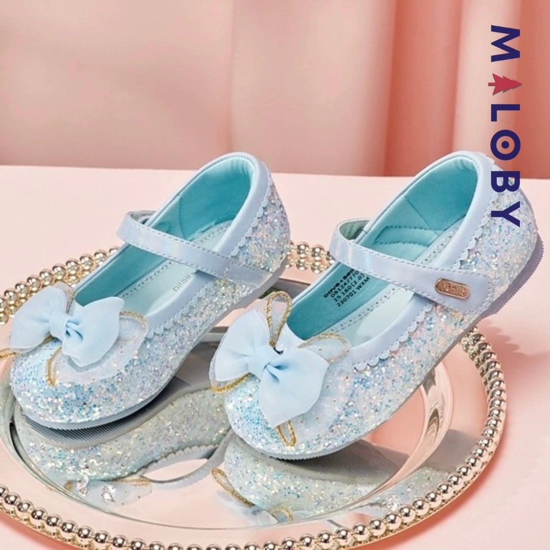 Babies cérémonie à nœud pour fille en bleu ciel, parfait pour les anniversaires et événements spéciaux.