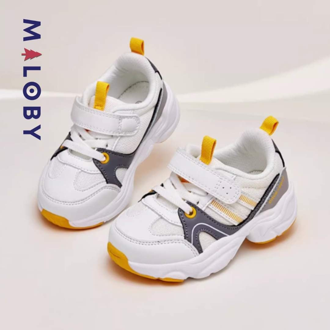 Baskets sport blanches avec semelle épaisse pour enfants, confort et style