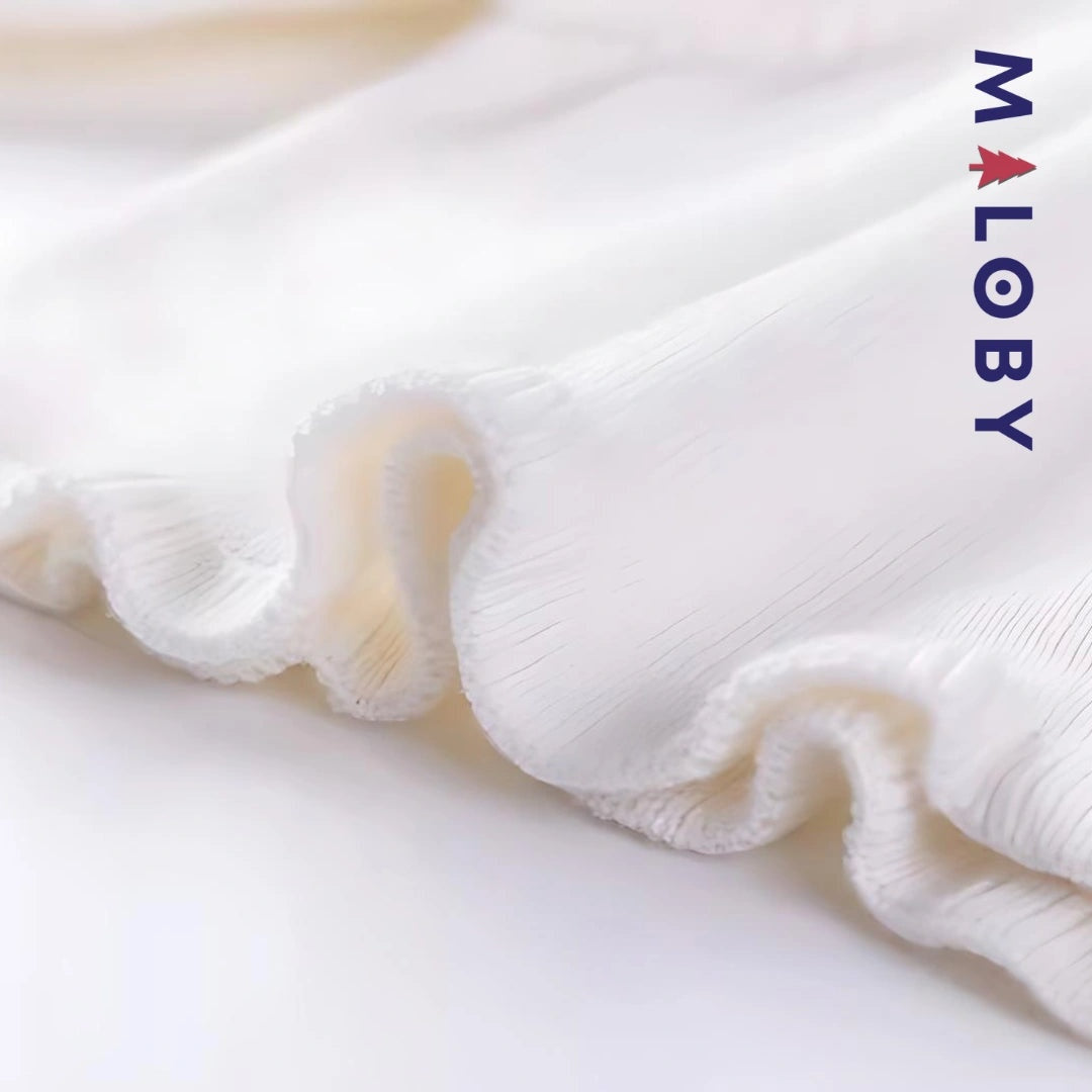 Boléro en maille blanc pour fille, parfait pour les événements et anniversaires des enfants