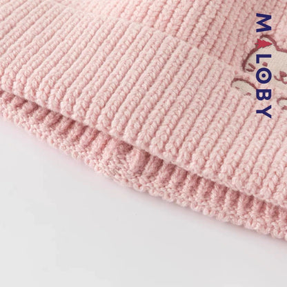 Bonnet en maille rose pour fille, accessoire tendance pour enfants au Maroc.