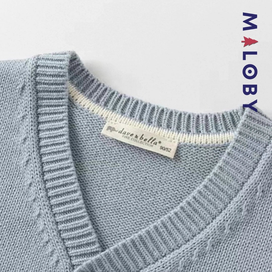 Cardigan en maille bleu ciel pour garçon, idéal pour les vêtements d'anniversaire et les occasions spéciales.