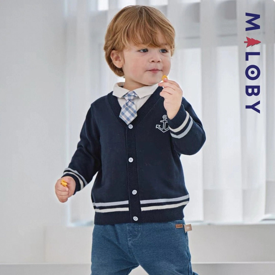 Cardigan en maille marine pour garçon, idéal pour les vêtements enfants et les anniversaires.