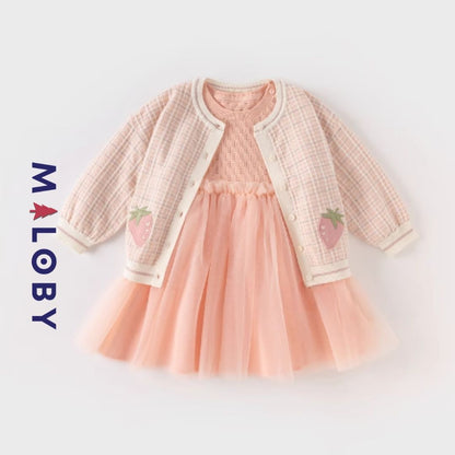 Cardigan rose à motif fraise pour enfants, parfait pour les anniversaires et les occasions spéciales.