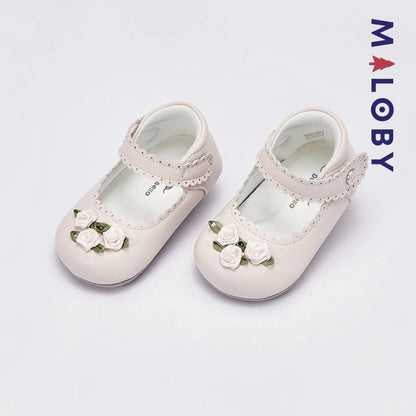 Chaussures cérémonie fleurette pour bébé fille en beige, idéales pour occasions spéciales.