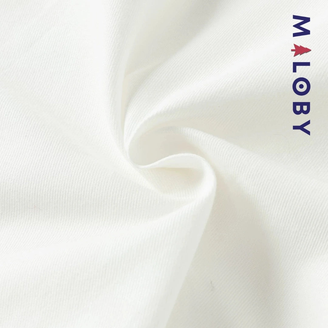 Chemise col claudine blanc pour fille, idéale pour les événements et les anniversaires.