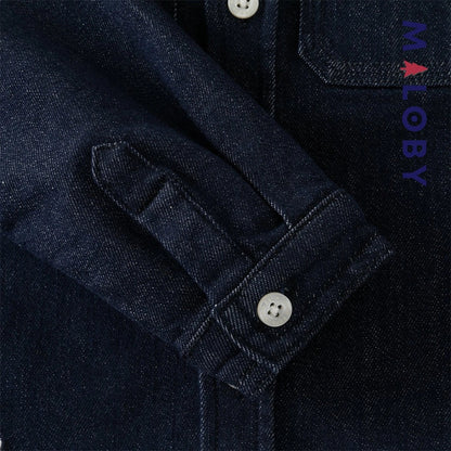 Chemise en jean bleu pour garçon, parfaite pour les vêtements enfants au Maroc.