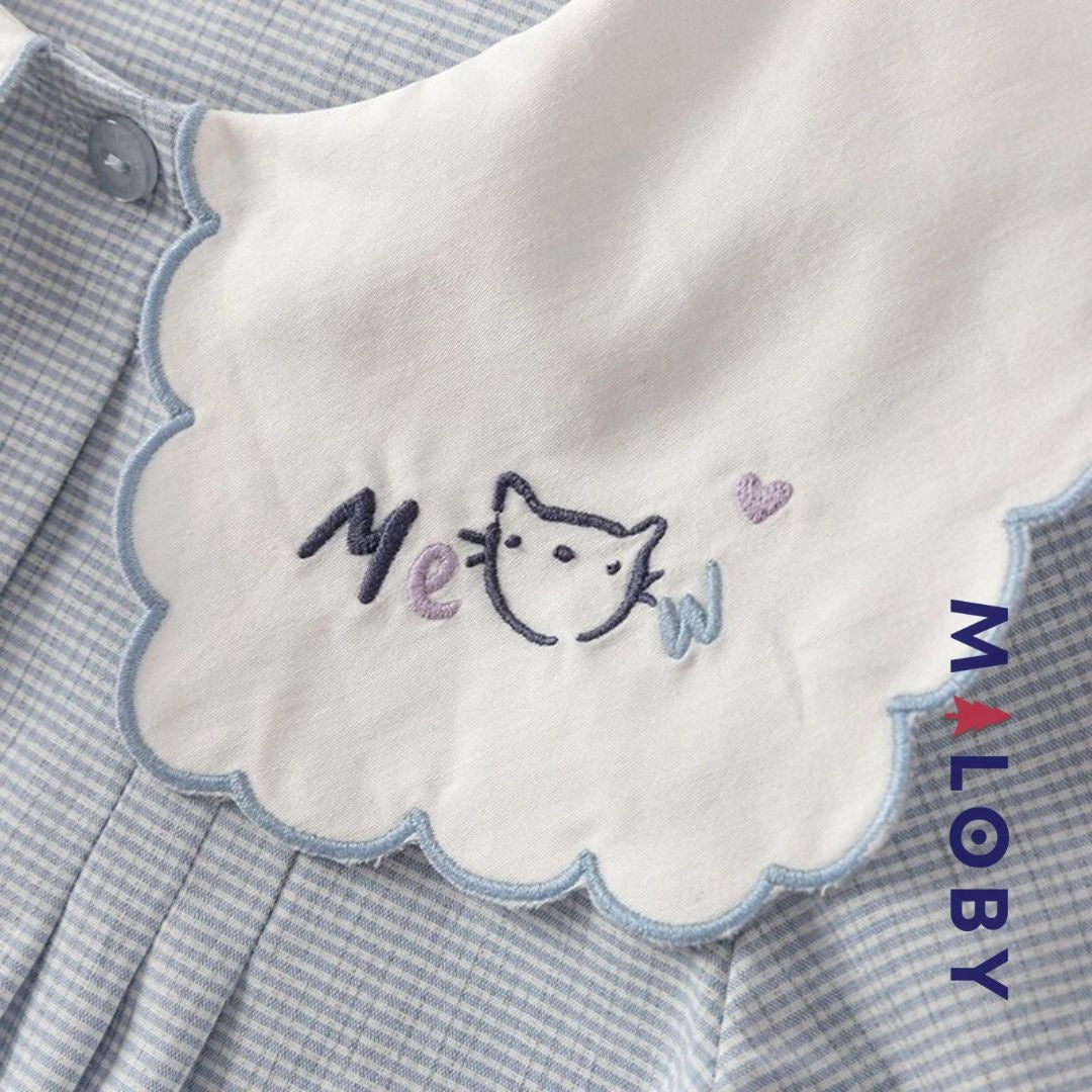 Chemise à carreaux pour fille en blanc et bleu, idéale pour les vêtements enfants au Maroc.