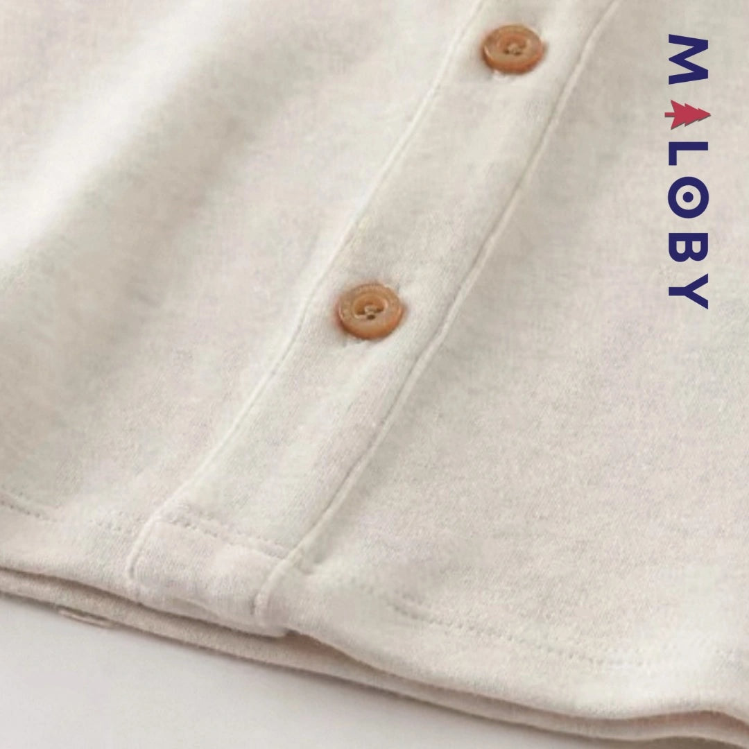 Chemise à nœud papillon pour garçon en kaki clair, parfait pour les célébrations.