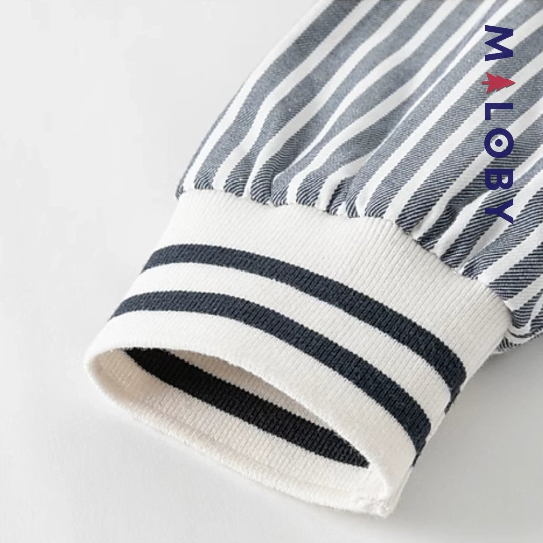 Chemise rayée en popeline pour garçon, parfaite pour les événements spéciaux et le quotidien.
