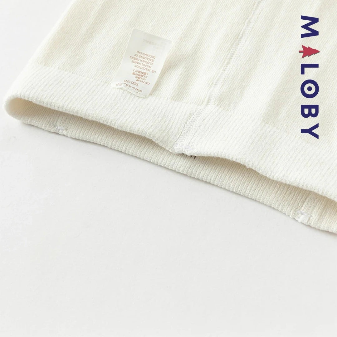 Collant épais motif cerise blanc pour fille, parfait pour les occasions spéciales et les looks décontractés.