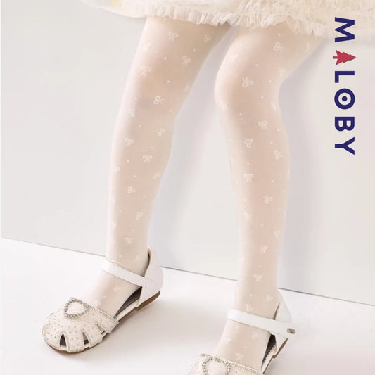 Collants fins unis beige pour fille, idéal pour vêtements enfants et anniversaires.