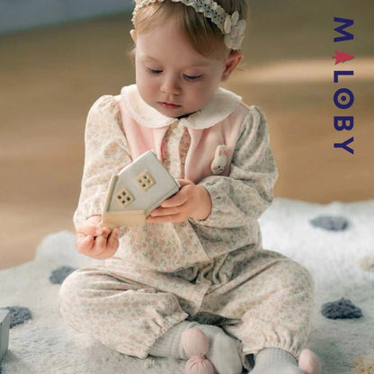 Combinaison antibactérienne 2 en 1 pour bébé fille en rose, parfaite pour les anniversaires et occasions spéciales.