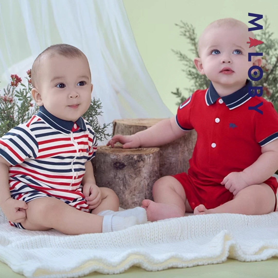 Combinaison bébé garçon rouge rayé, idéale pour anniversaires et événements spéciaux.