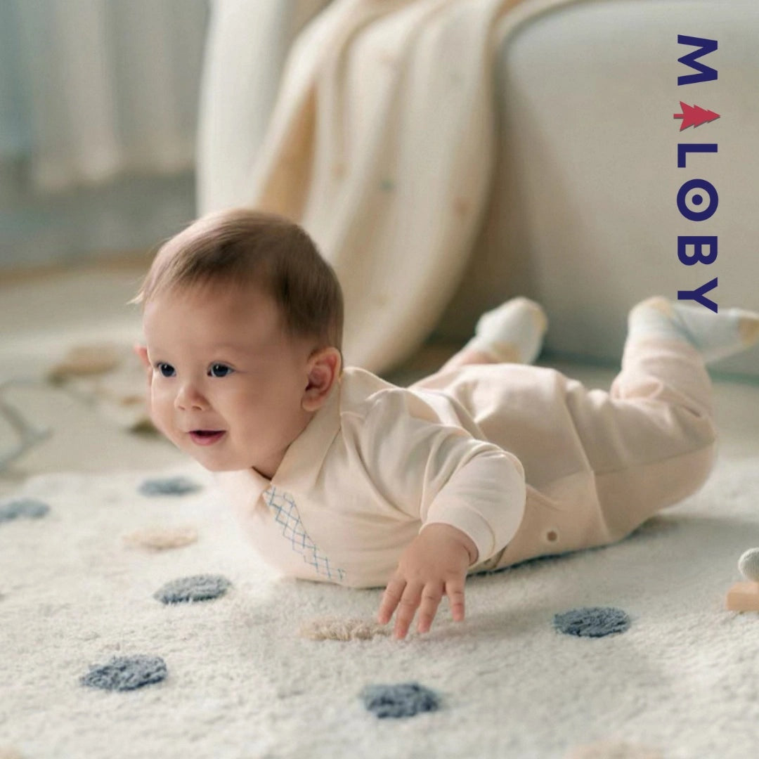 Combinaison longue fantaisie beige pour bébé garçon, élégante et confortable.