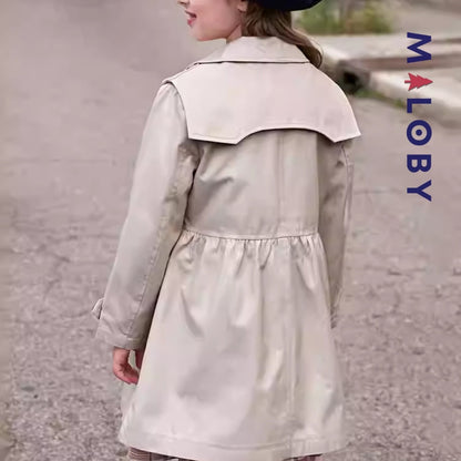 Trench uni beige pour fille, idéal pour les vêtements enfants et les anniversaires.