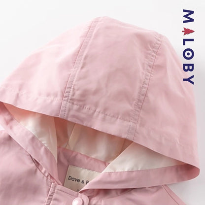 Veste imperméable rose pour enfant fille, idéale pour la mi-saison et les activités en extérieur.