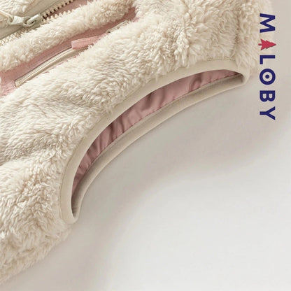 Veste sans manches en peluche rose pour fille, idéale pour les vêtements enfants et anti-allergiques.