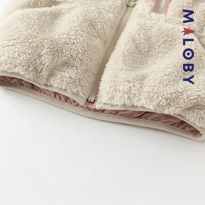 Veste sans manches en peluche rose pour fille, idéale pour les vêtements enfants et anti-allergiques.